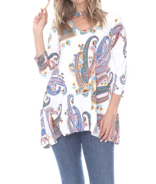Collective Rack - Paisley Print Flare Top With Pocket