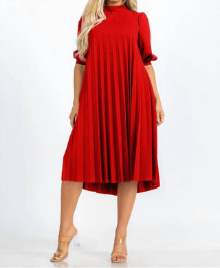 Viva Curvy - Mock Neck pleated dress