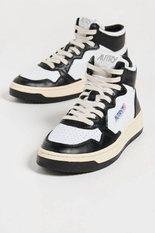 Autry - Women's Medalist Mid Sneaker