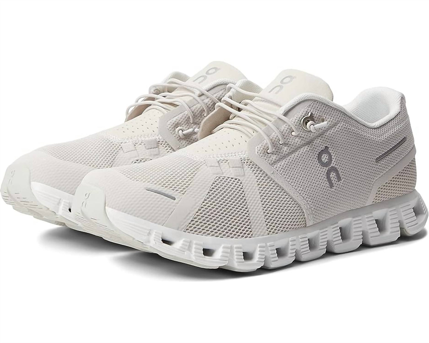 On Running - Women Cloud 5 Running Shoes