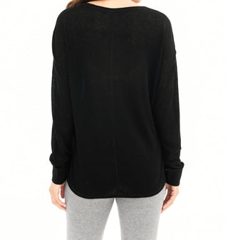 Leimere - Long Sleeve Vneck Tee