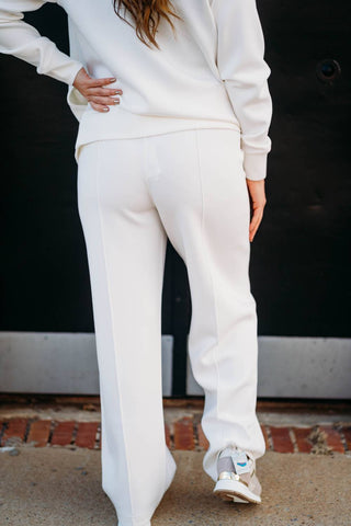 Spanx - Airessentials Luxe Straight Leg Pant