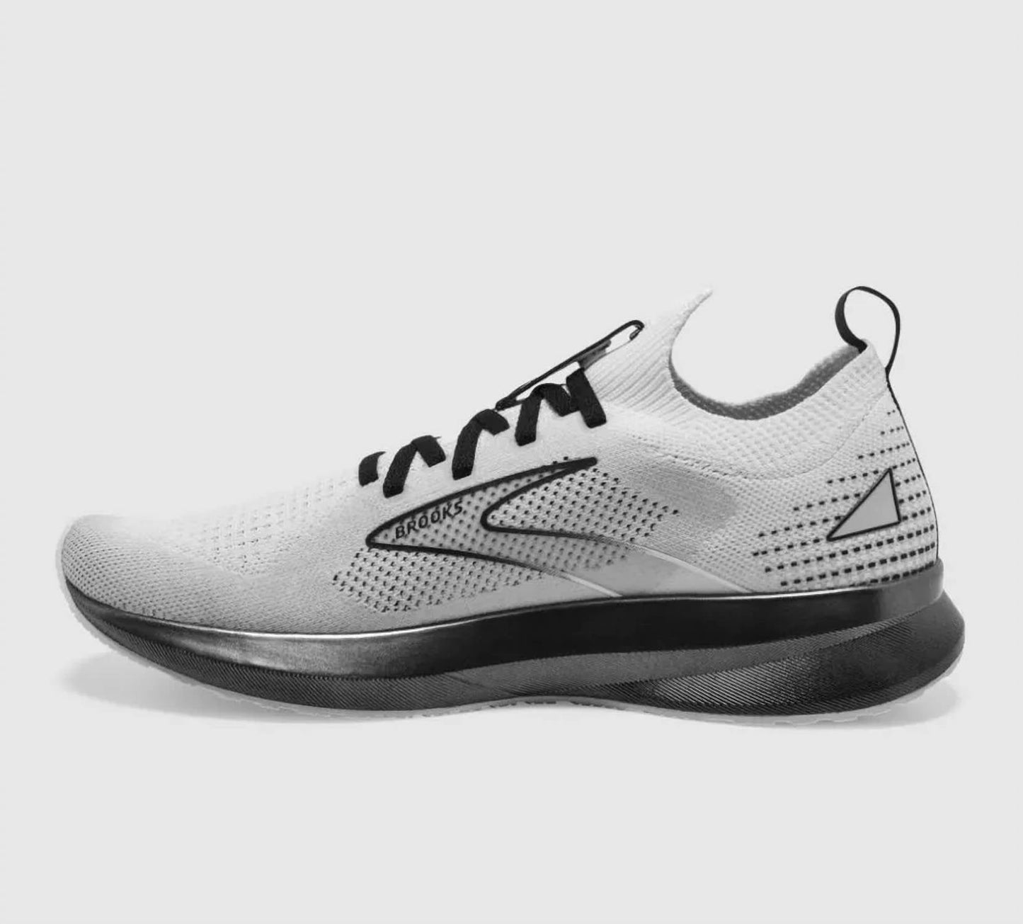 Brooks - Men's Levitate Stealthfit Shoes