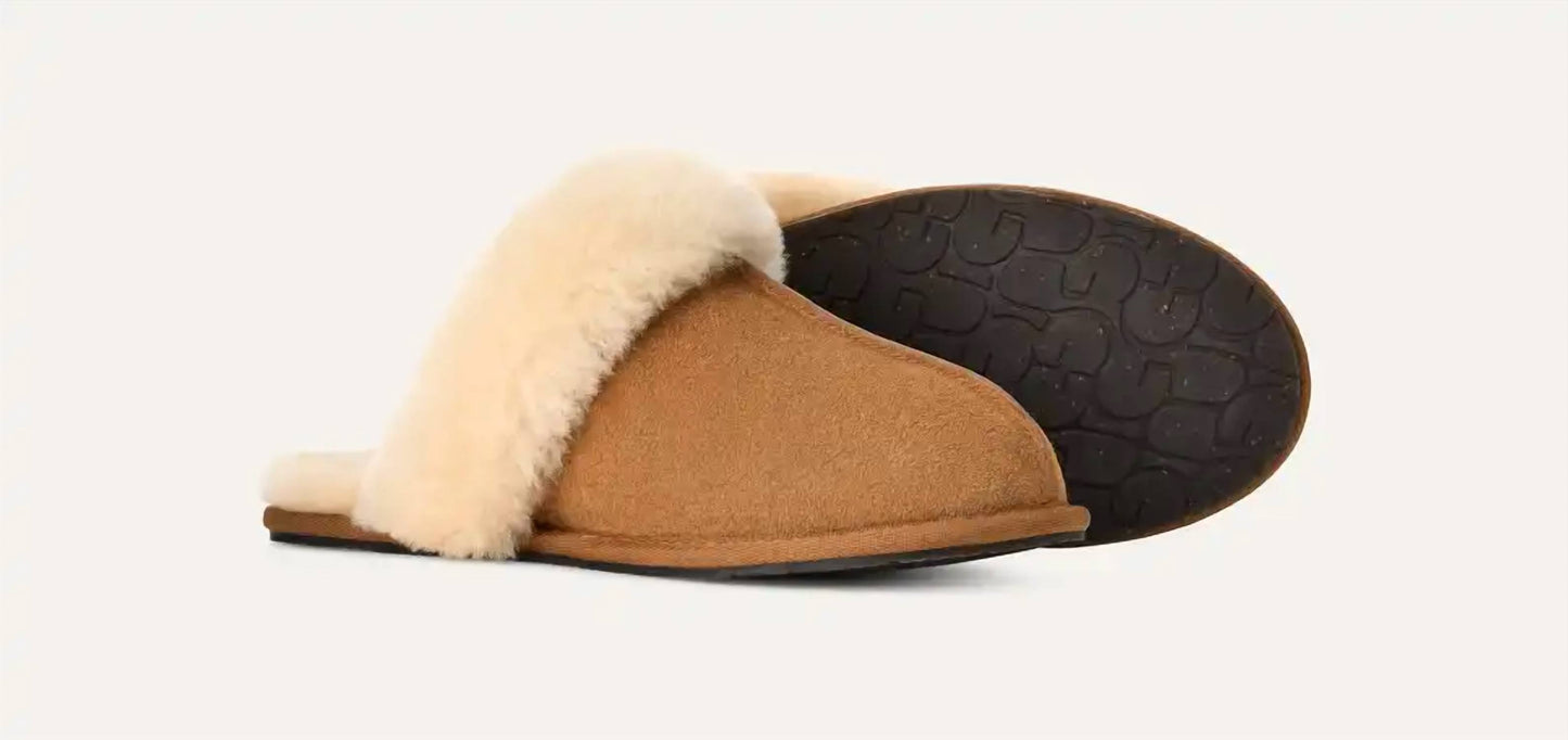 Ugg - Women's Scuffette II