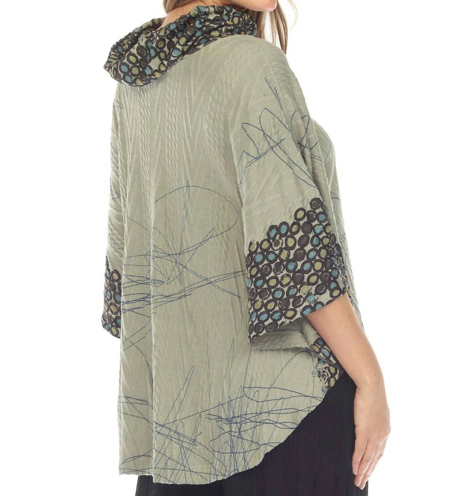 Inoah - Dog And Cat Cowl Neck Poncho - Plus