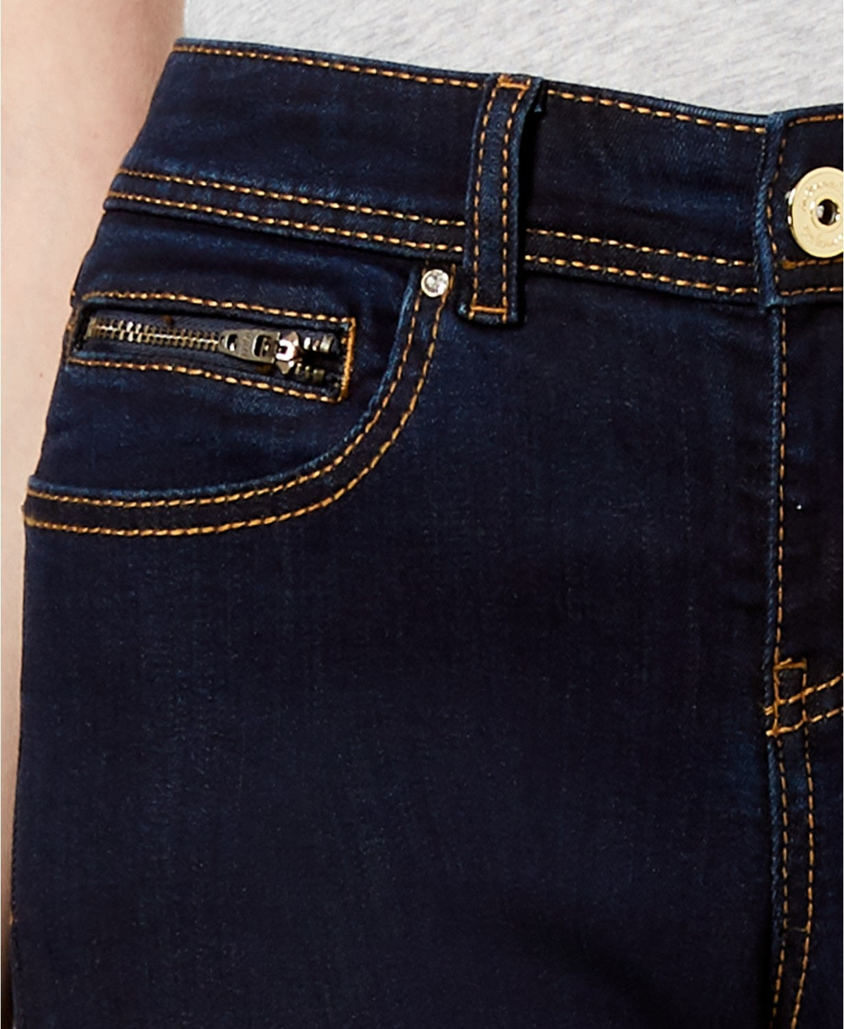 INC International Concepts Women's Petite Tikglo Cuffed Denim Shorts Size 8
