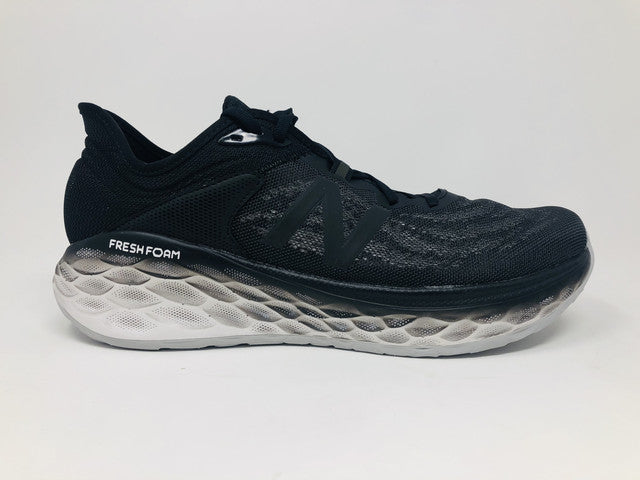 New Balance Men's Fresh Foam More V2 Running Shoes Black Size 8.5 D(M) US