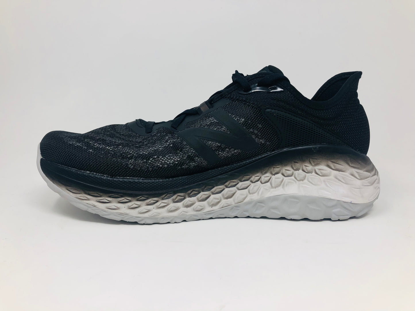 New Balance Men's Fresh Foam More V2 Running Shoes Black Size 8.5 D(M) US
