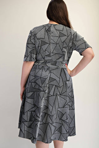 The Curve La - Plus Size Lurex Knit Short Sleeve Midi Dress With Pockets