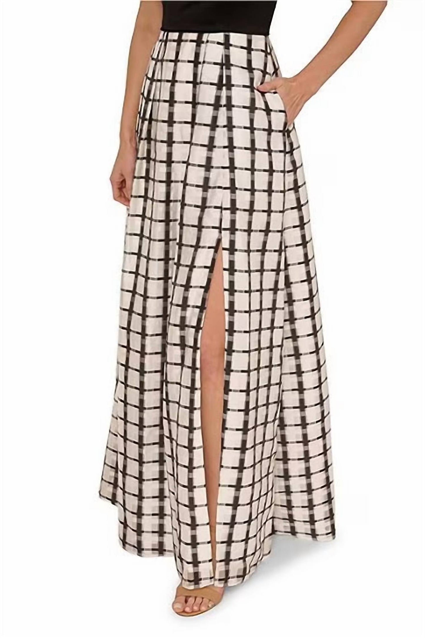 Adrianna Papell - Halter Neck Sleeveless Plaid Dress