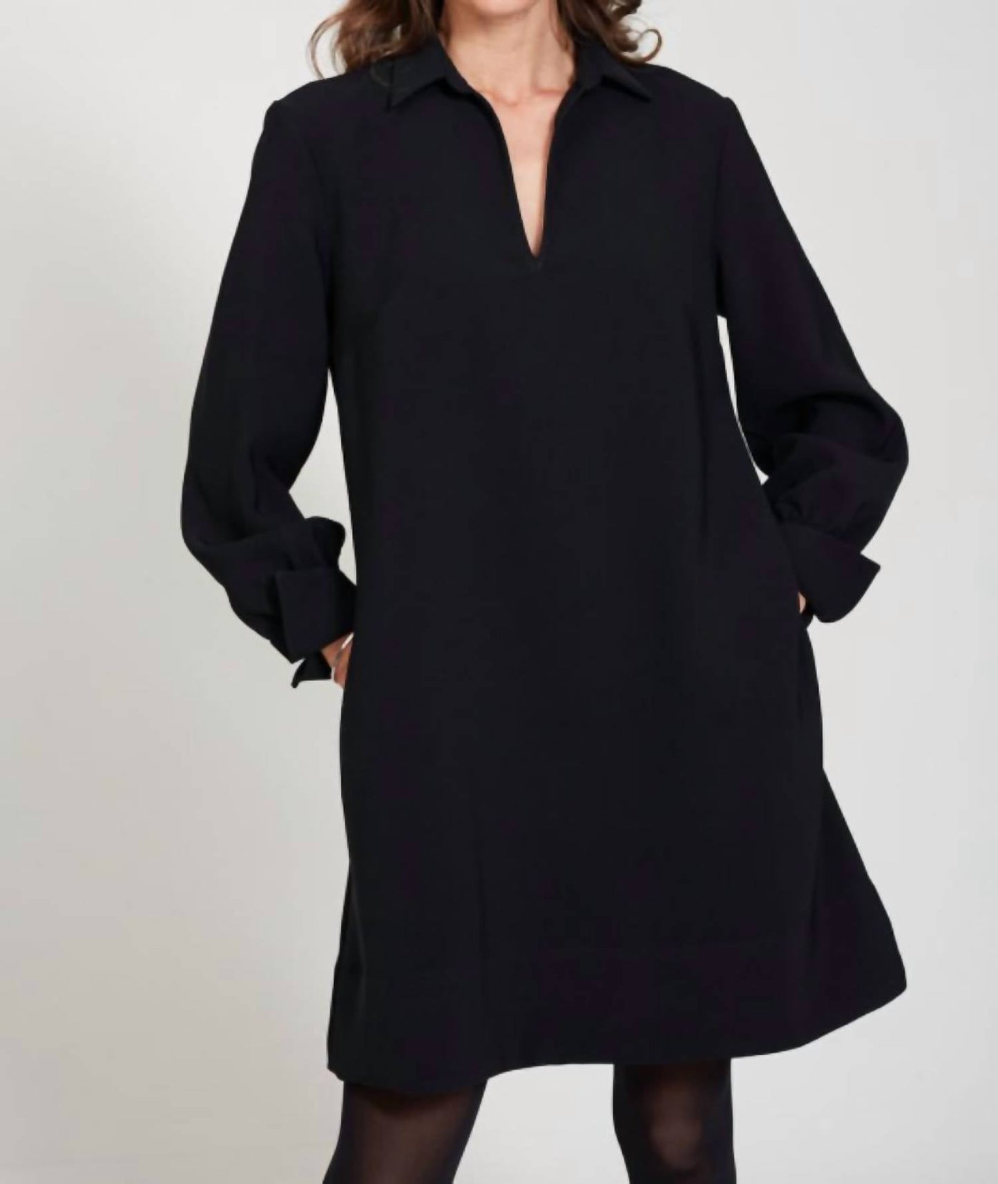 0039 Italy - V-neck Open Collar Dress