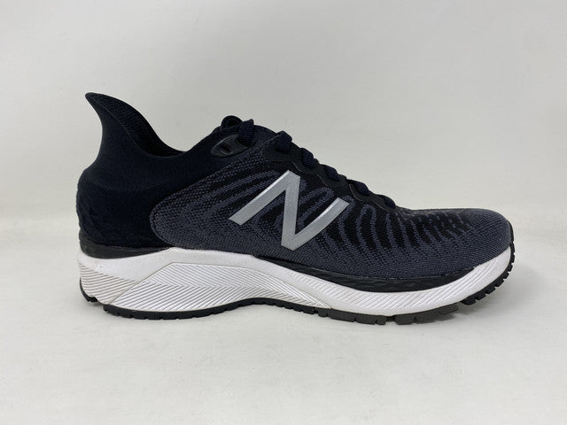 New Balance Women's 860 V11 Running Shoes Black