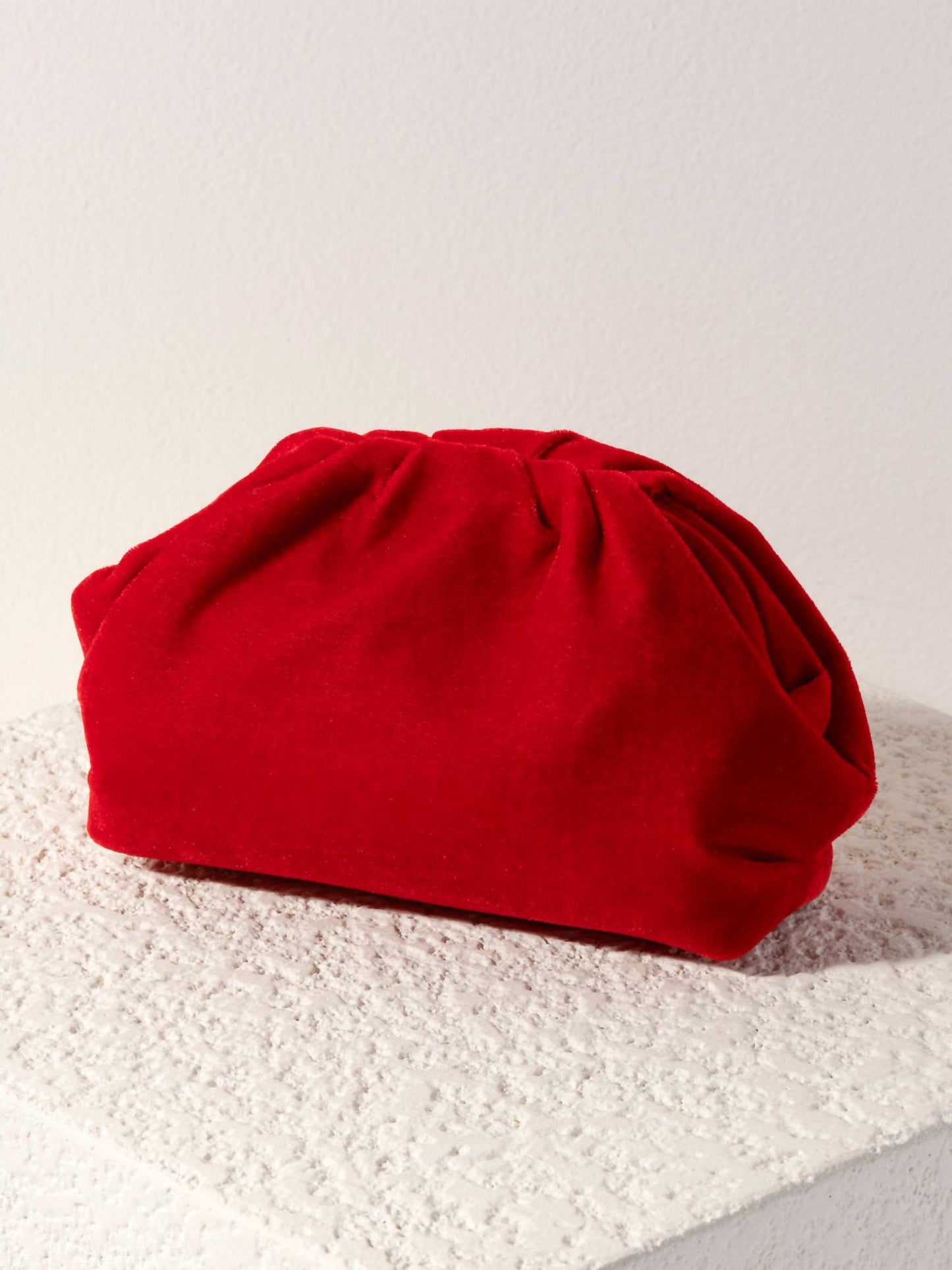 Shiraleah - Women's Chrissy Velvet Clutch