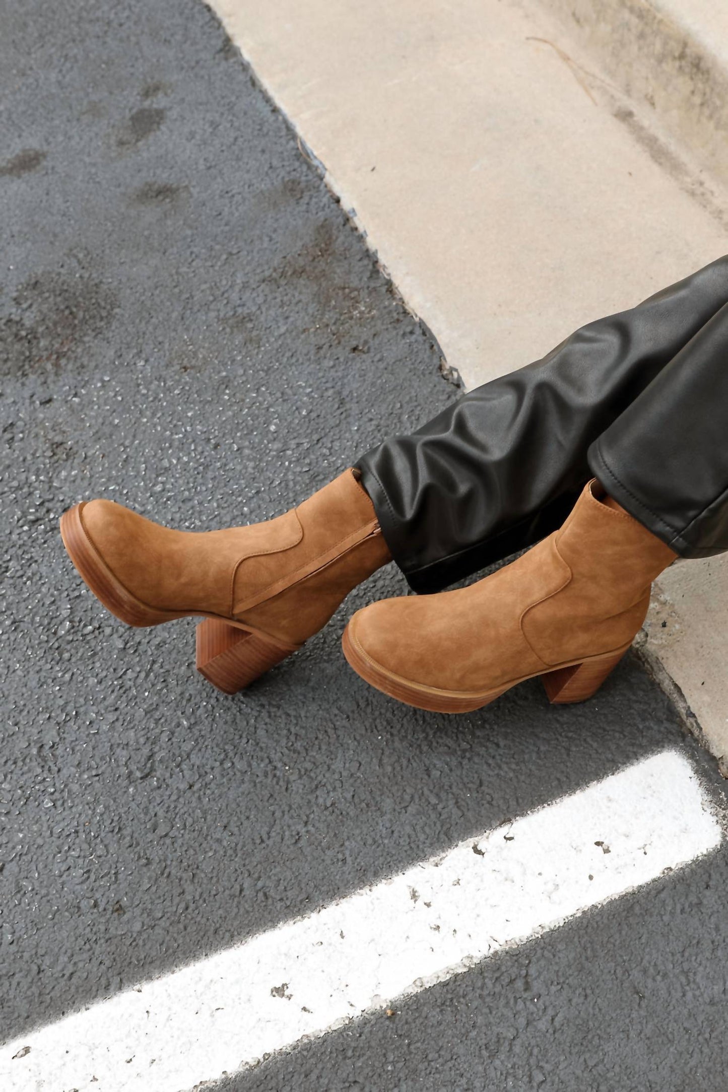 Oasis Society - Alexandra Ankle Boot
