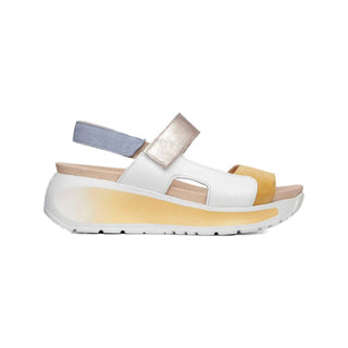 Callaghan - Women's Pesca Sandals