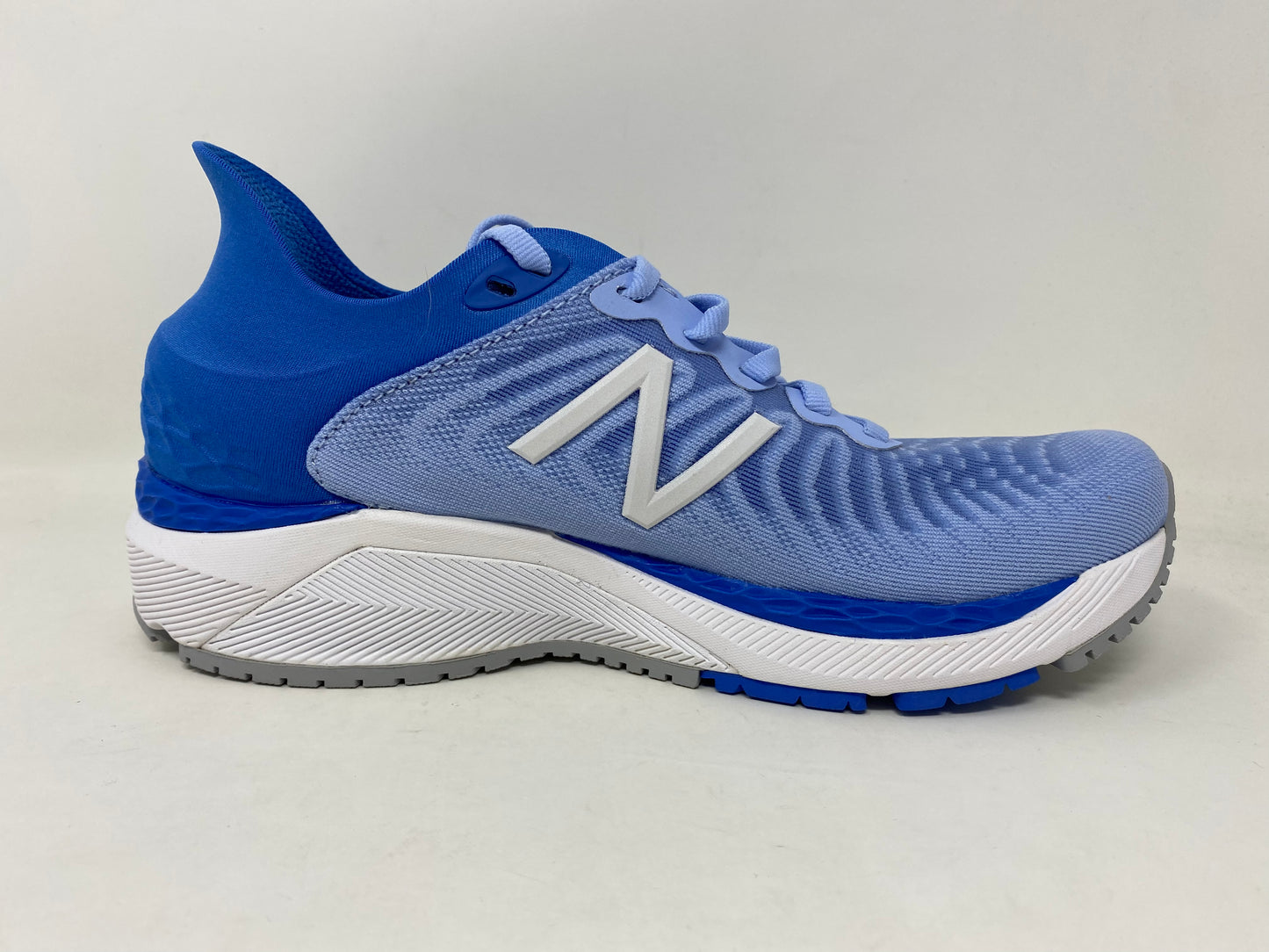 New Balance Women's 860 v11 Blue Size 7 2A(N) US