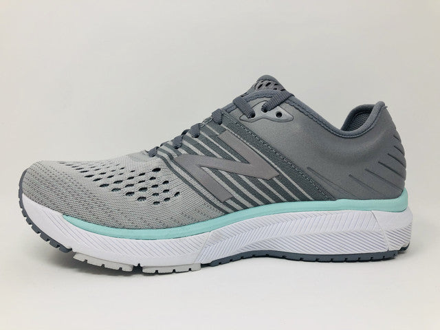 New Balance Women's 860 v10 Running Shoes Steel/Reef Size 6 2E(XW) US