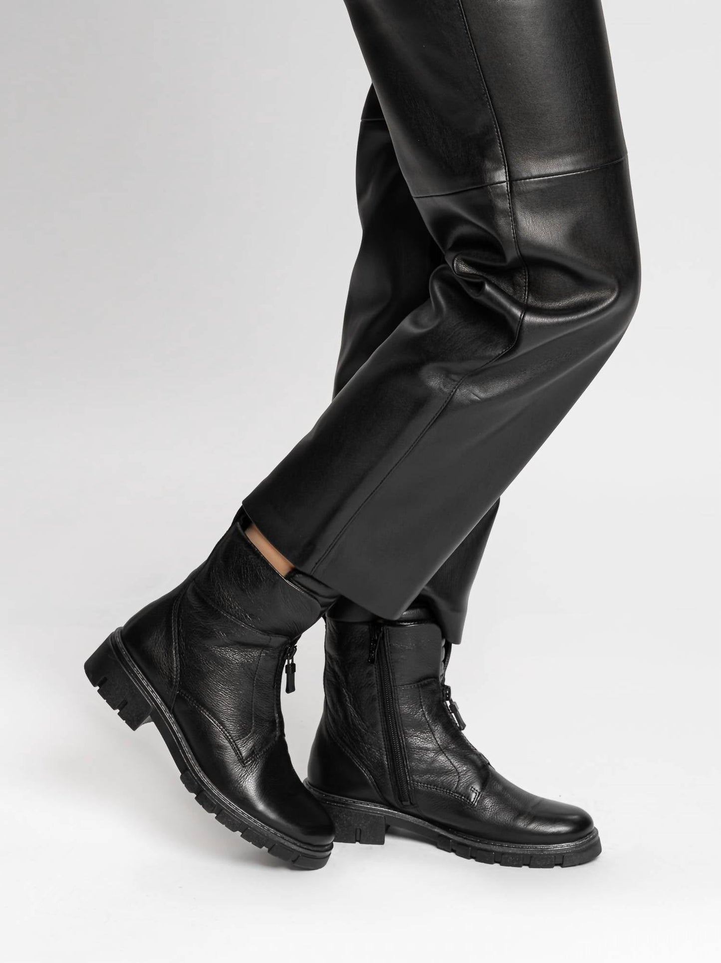 Ara - Women's Dover Ankle Boots