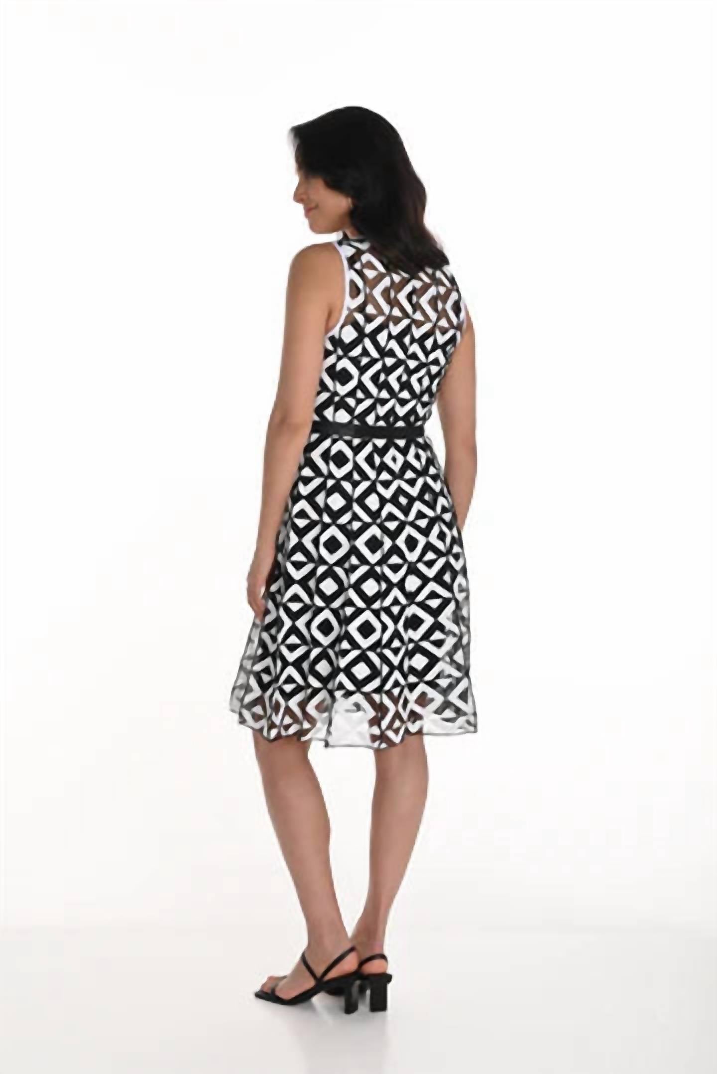 Frank Lyman - Geometric Lace Dress