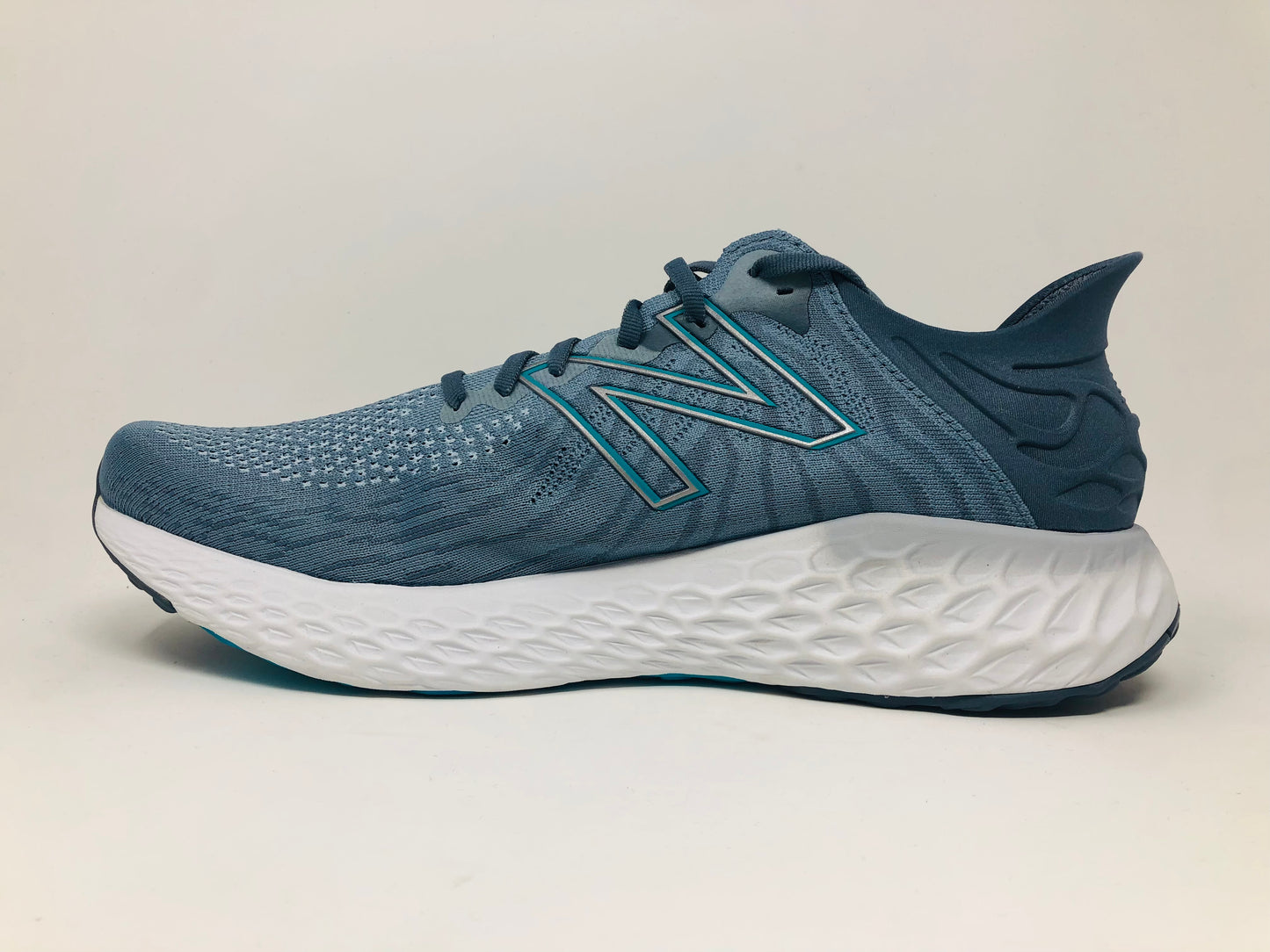 New Balance Men's 1080 V11 Running Shoes Cyclone/Virtual Sky Size 9.5 D(M) US