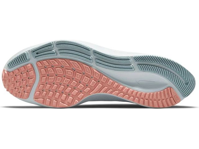 Nike Women's Air Zoom Pegasus 38 Running Shoes White/Sail