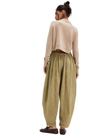 Free People - HIGH ROAD PULL ON BARREL PANTS
