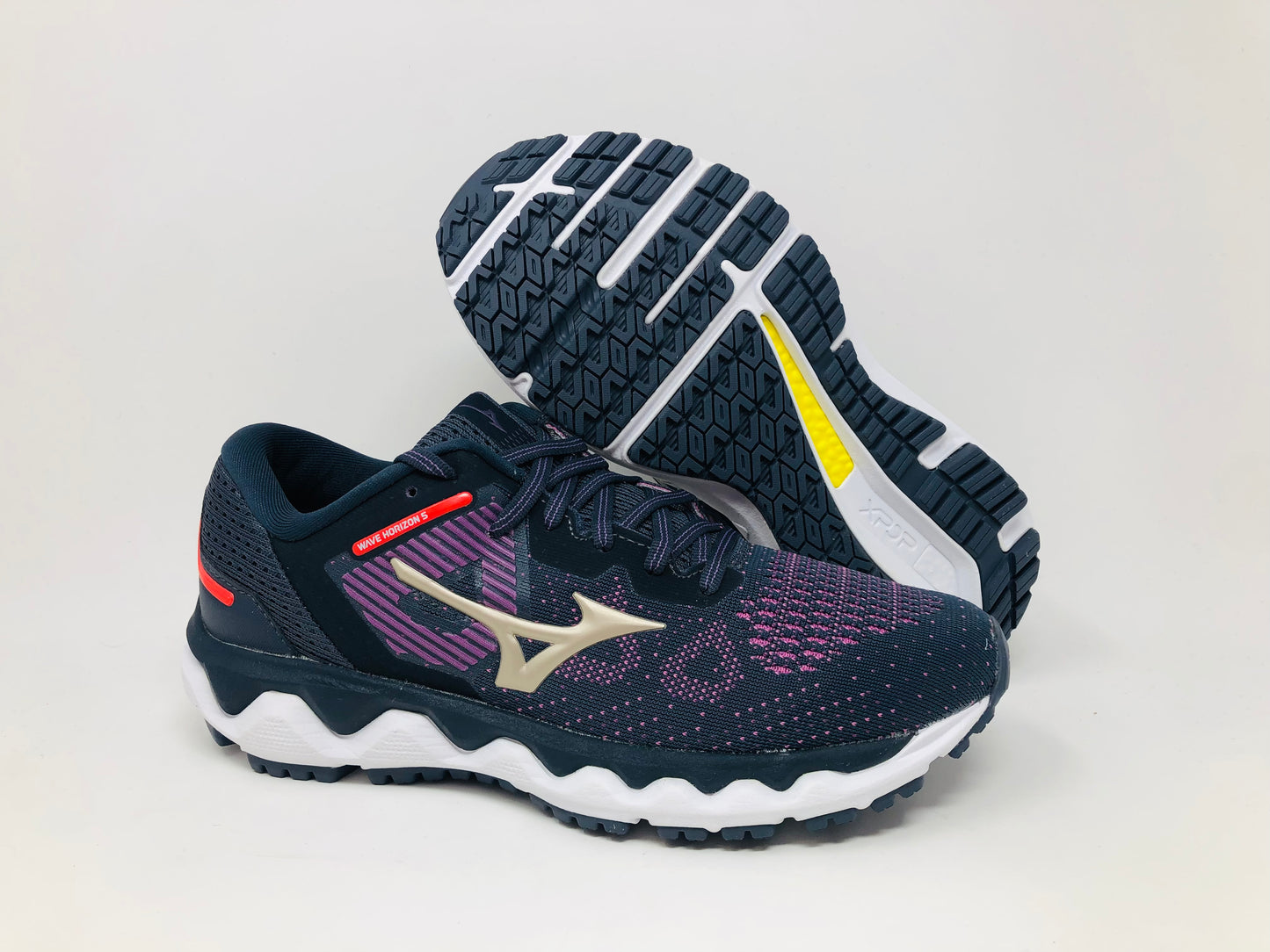 Mizuno Women's Wave Horizon 5 Running Shoes Yellow Size 6 B(M) US