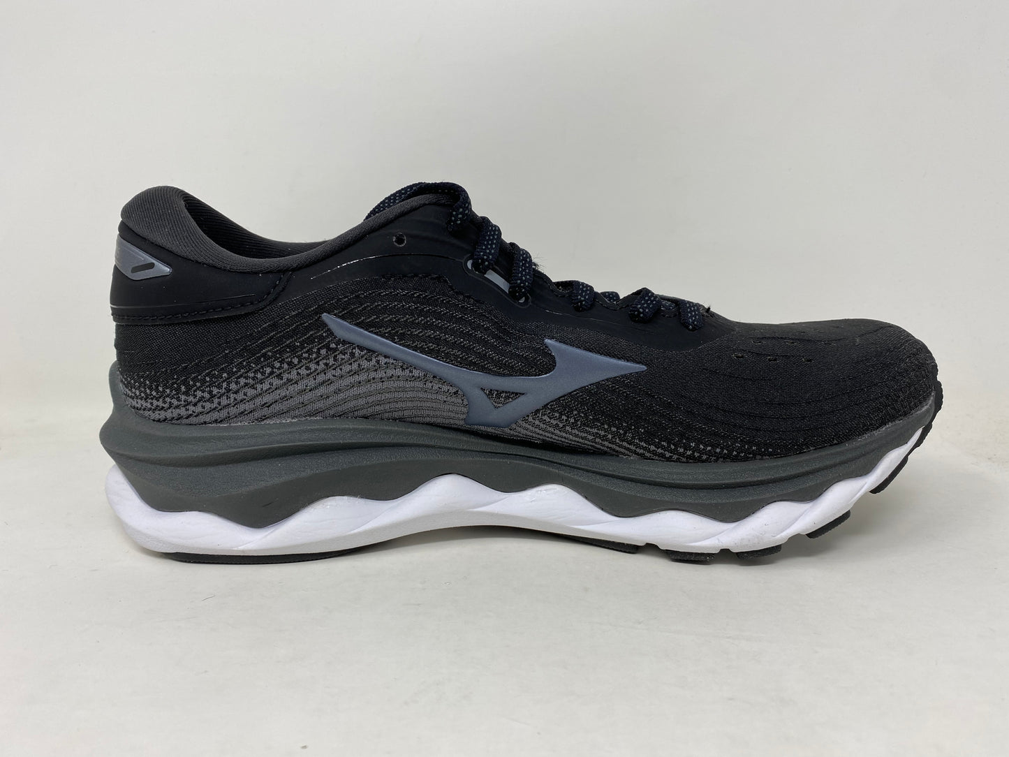 Mizuno Women's Wave Sky 5 Running Shoes Black