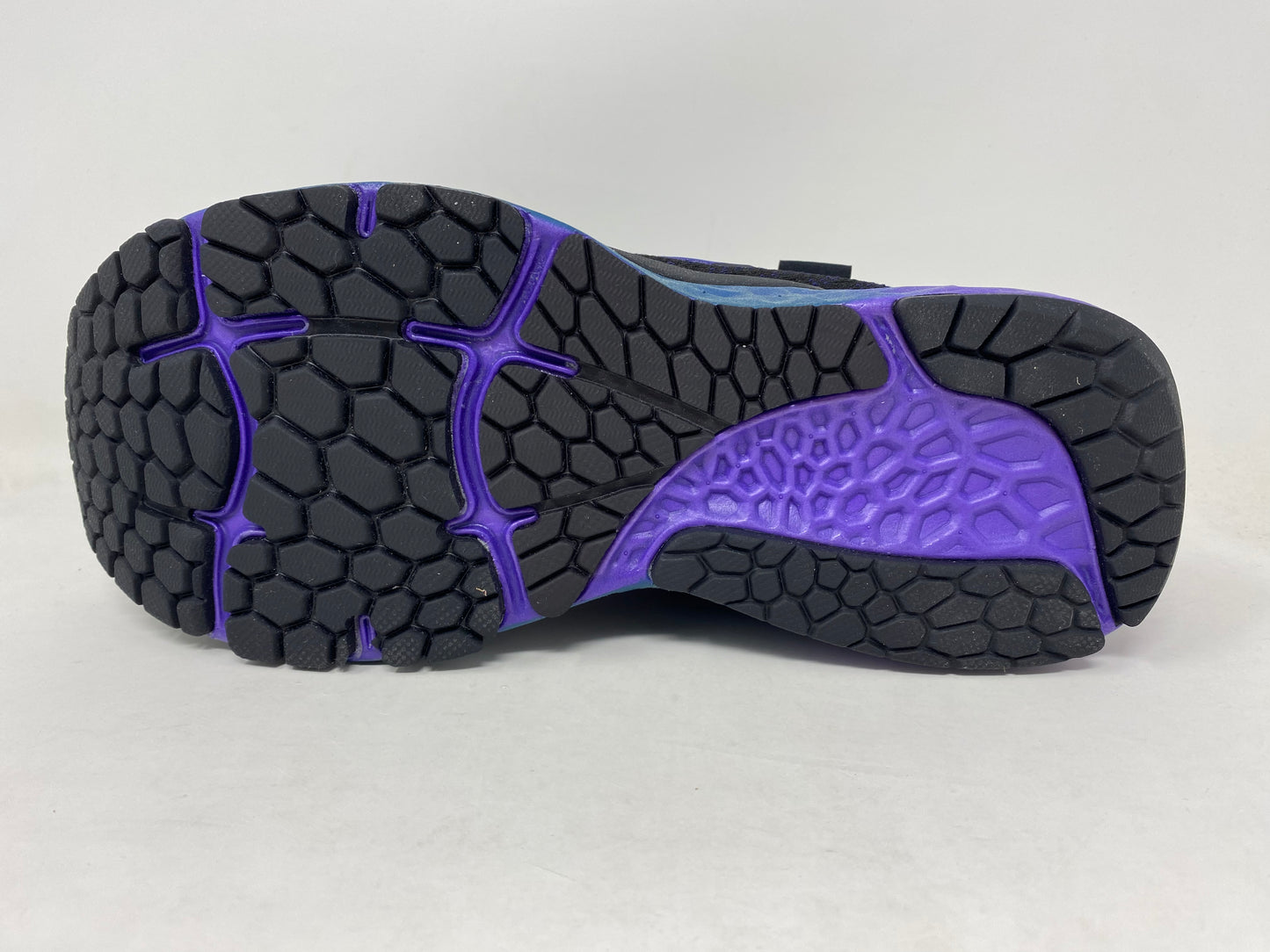 New Balance Women'S 880 V11 Gtx Running Shoes Black/Night Tide Size 6.5 B Medium Us