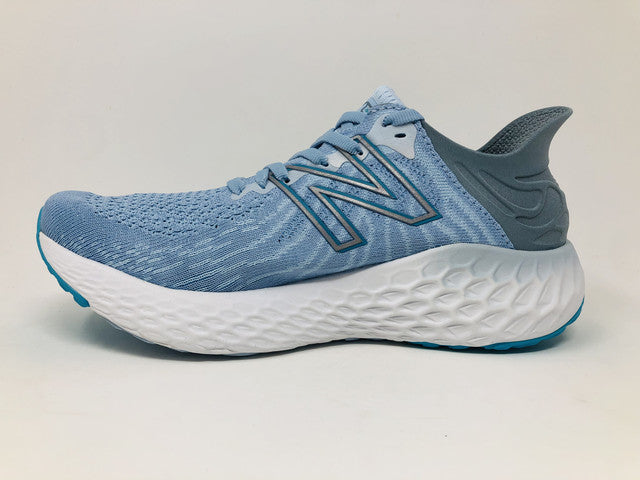 New Balance Women's 1080 V11 Running Shoes Uv Glow/Star Glow Blue Size 6 B (M) Us