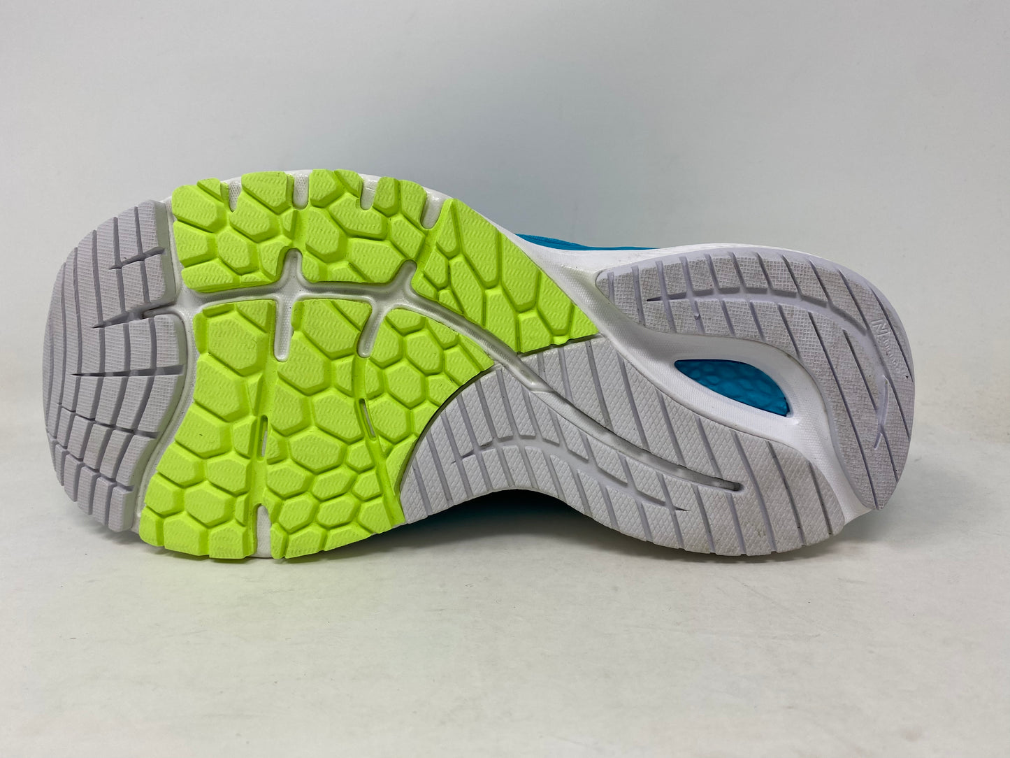 New Balance Women's 860 v11 Running Shoes Virtual Sky/Lime Size 6.5 D Wide US