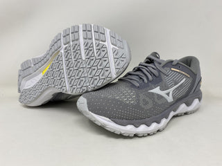 Mizuno Women's Horizon 5 Running Shoes Gray Size 6 B (M) Us