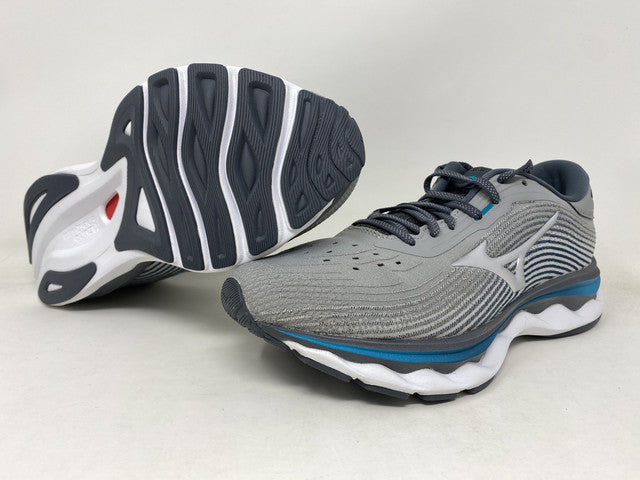 Mizuno Women's Wave Sky 5 Running Shoes Griffin Size 10 B Medium US