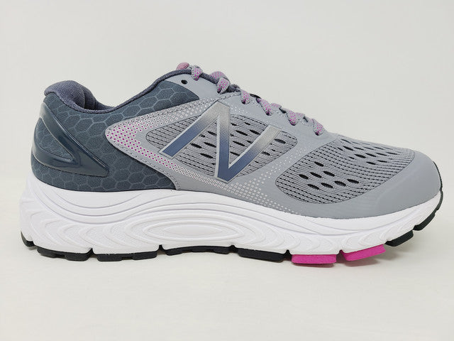 New Balance Women's 840 V4 Running Shoes Cyclone/Poison Size 6 2A Narrow Us
