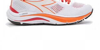 Diadora Women's Mythos Blushield 7 Vortice Shoes White/Red Size 6.5 B Medium US