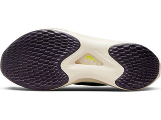 Nike Women's Zoom Fly 5 Running Shoes Green Size 11 B Medium US