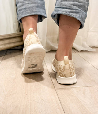 Not Rated - Women's Jia Knit Sneaker