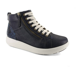 Strive - Women's Kensington Sneakers - Wide
