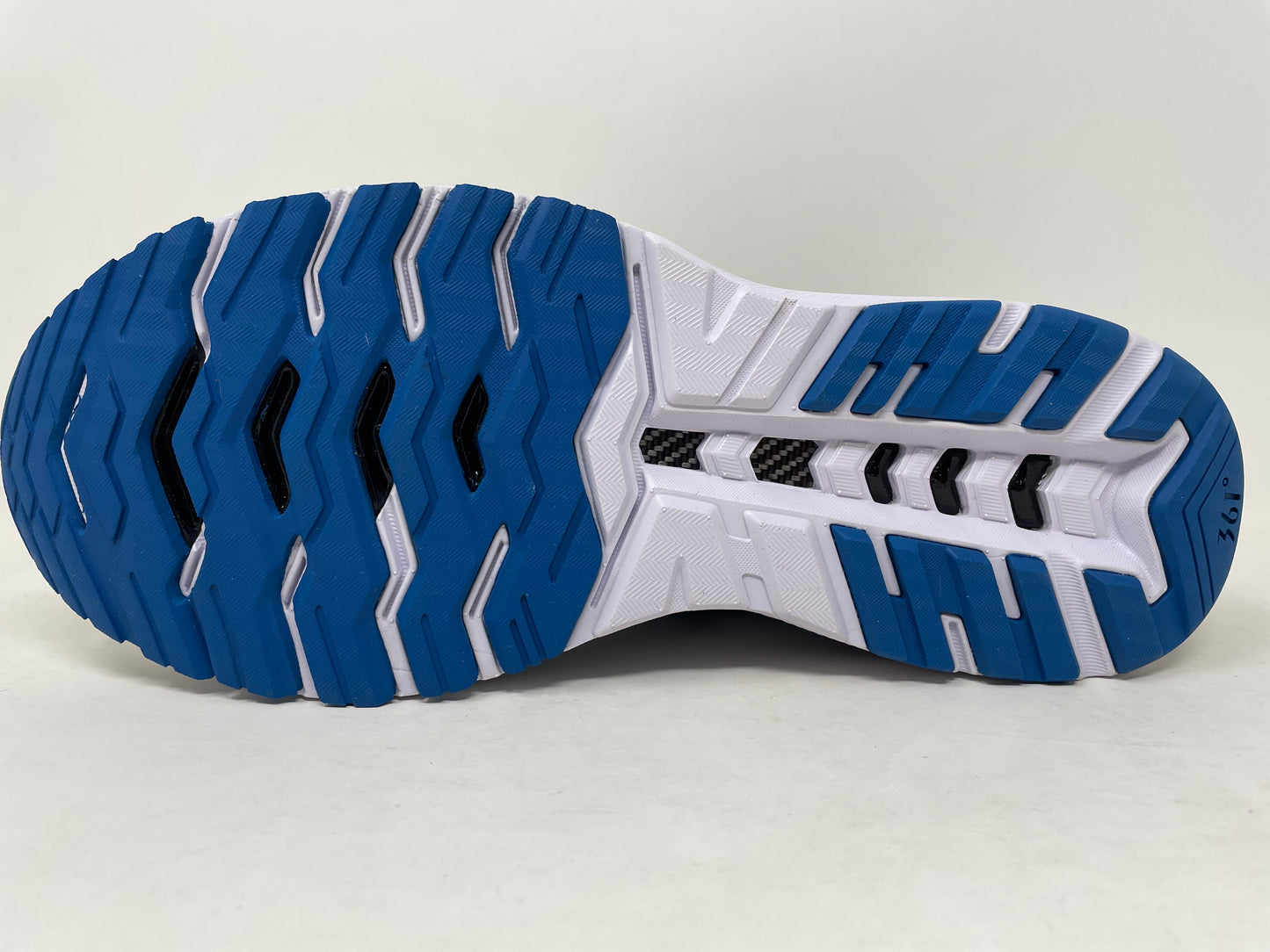 361 Degrees Men's Meraki 4 Running Shoes White/Black Size 12.5 D Medium US