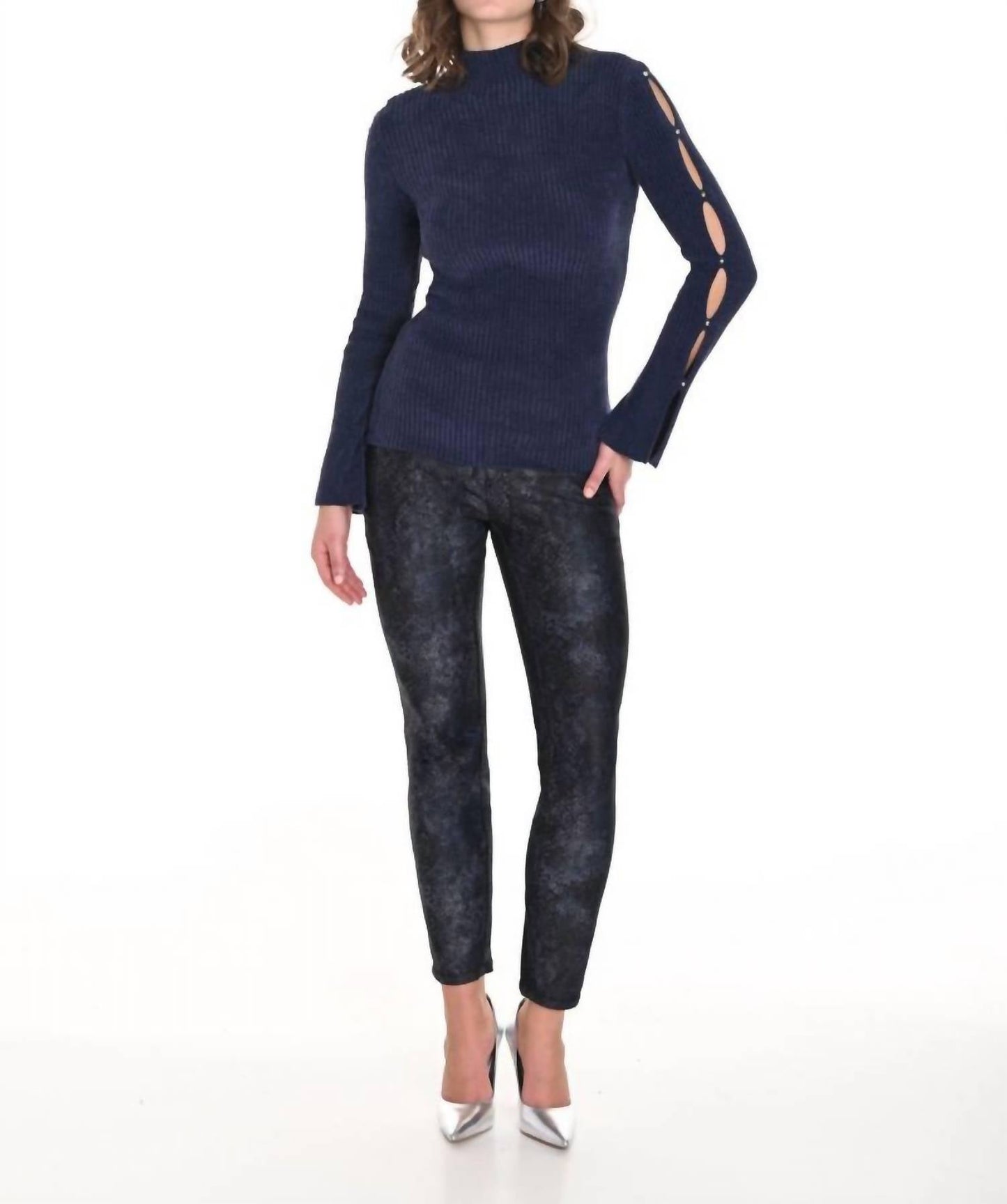 Frank Lyman - Reversible Denim Jean