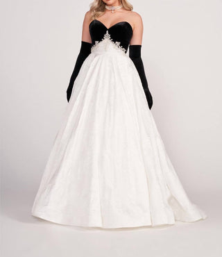 Ellie Wilde - A-line Evening Dress