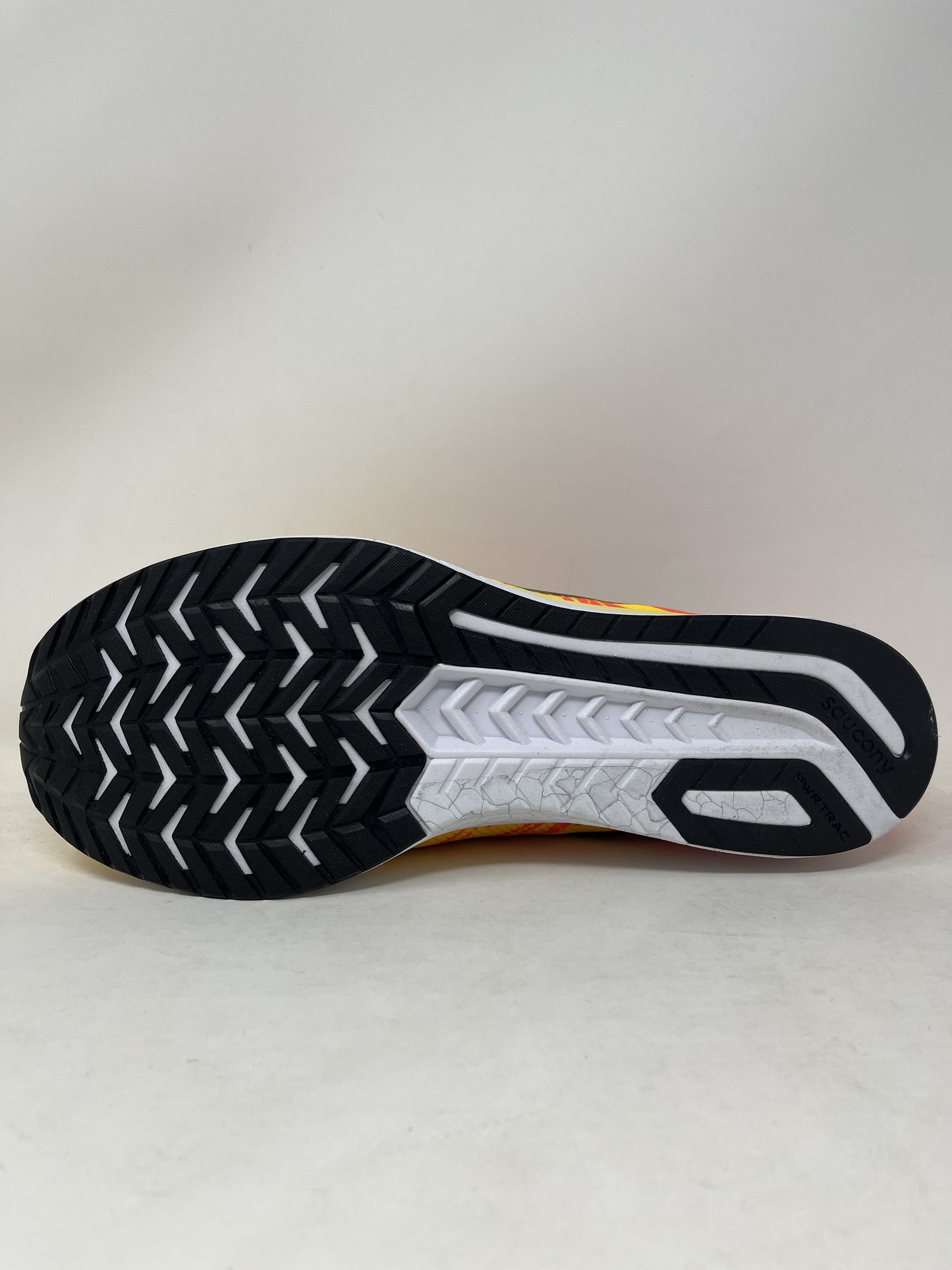 Saucony Men'S Fastwitch 9 Running Shoes Red