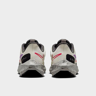 Nike Women's Air Zoom Pegasus 39 Run Shoes White