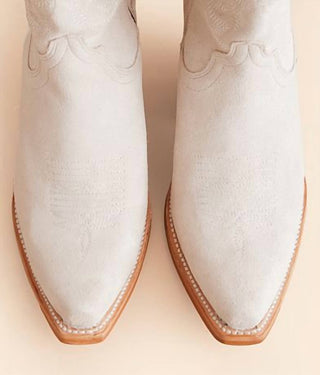 Ariat - Women's Laramie Stretchfit Leather Western Boots