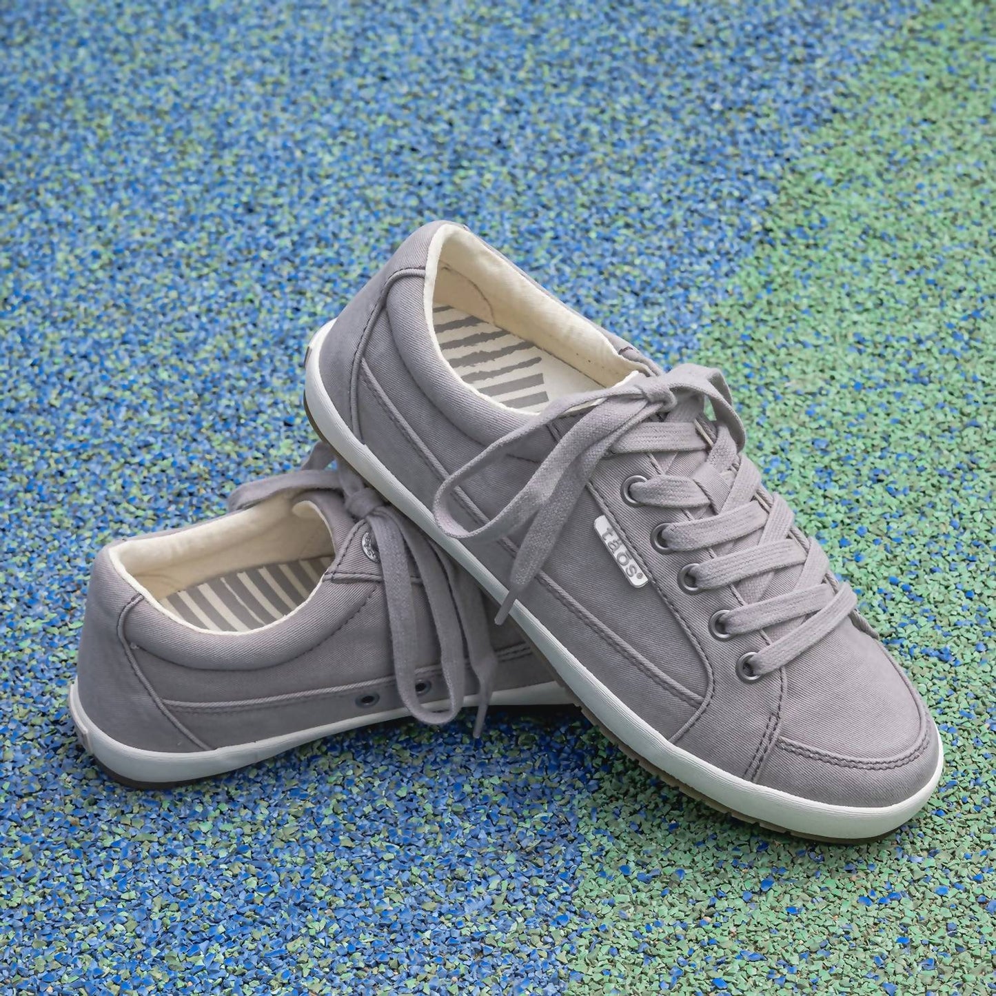 Taos - Women's Moc Star 2 Distressed Canvas Sneaker