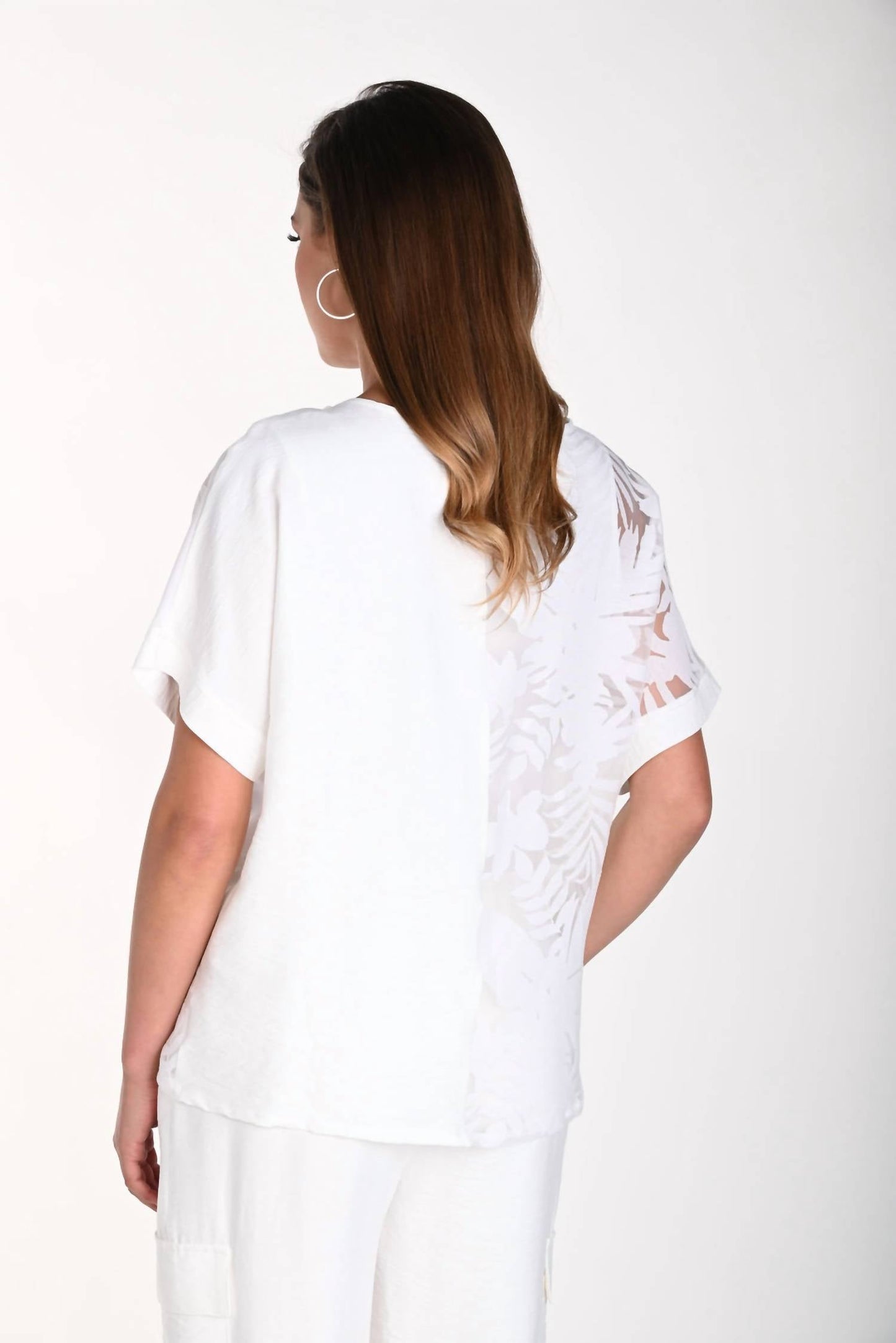 Frank Lyman - Leaf Print Woven Top
