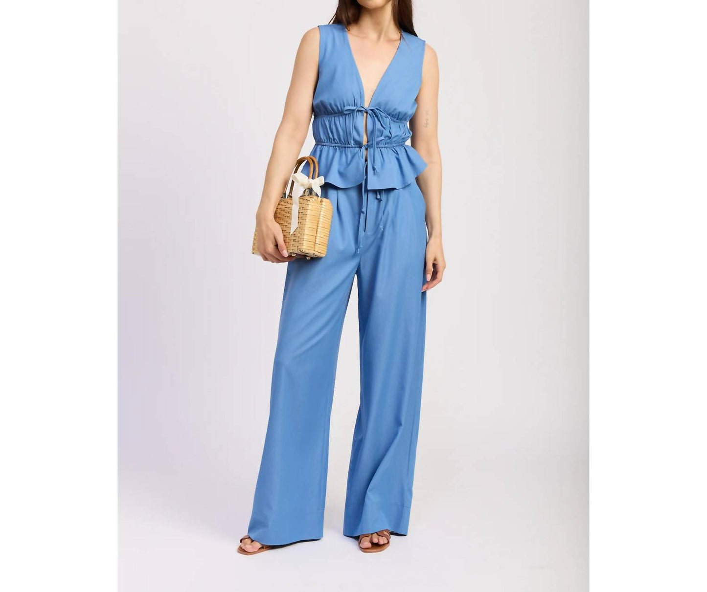 En Saison - High-rise Relaxed Chambray Pant
