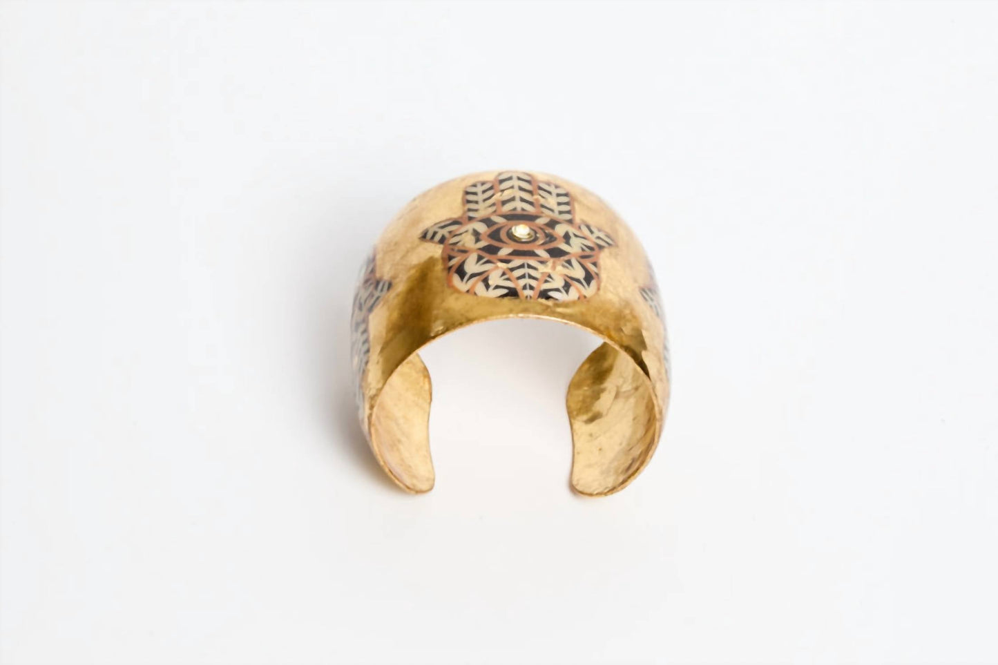 Avenue Chic - Women's Hamsa Cuff