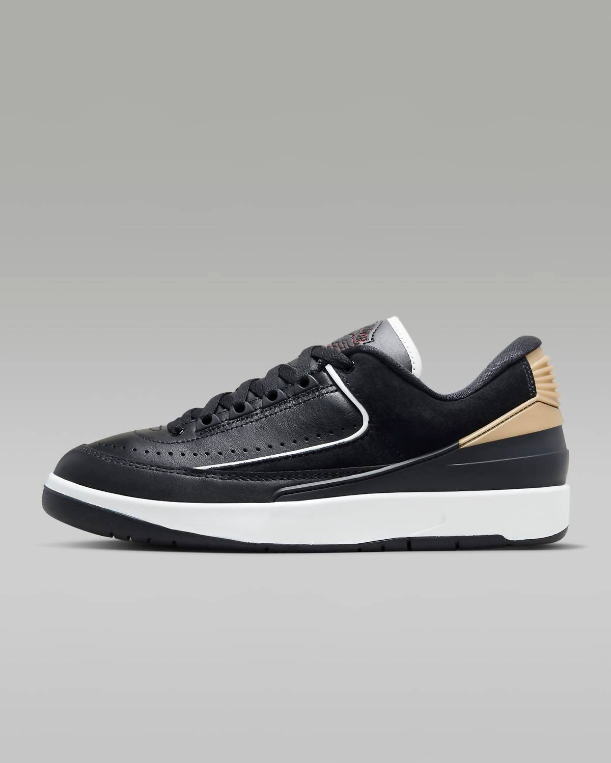 Nike - Women's Jordan 2 Retro Low Shoes