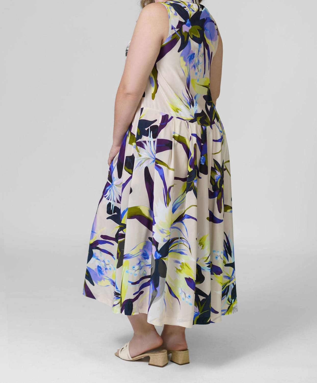 Psophia - Floral Dress